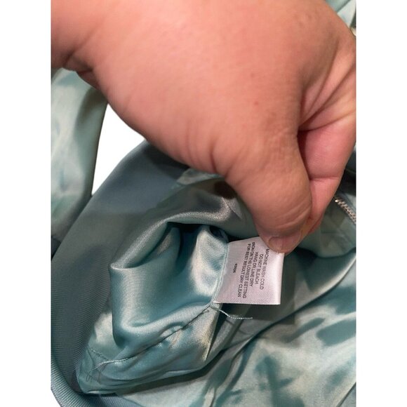 Romeo & Juliet Couture Women’s Medium Mint Satin Floral Embroidered Jacket READ - Picture 12 of 12